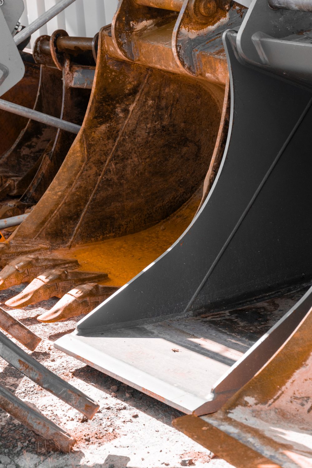 Baumaterial auf einer Siebenson-Baustelle in Schweinfurt
