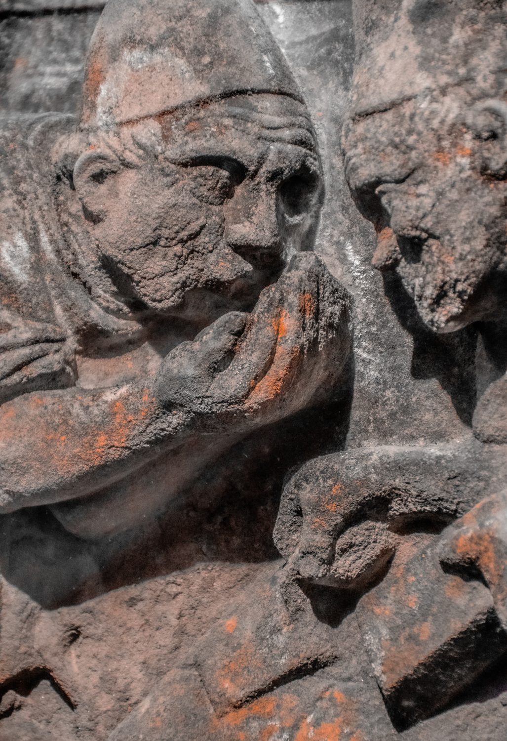 Baumaterial auf einer Siebenson-Baustelle in Schweinfurt